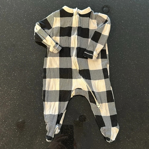 BABY CHRISTMAS PAJAMA 0-3 month Old Navy and Gap Bundle - Picture 6 of 11